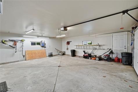 6211 Anita Drive Parma Heights OH 44130