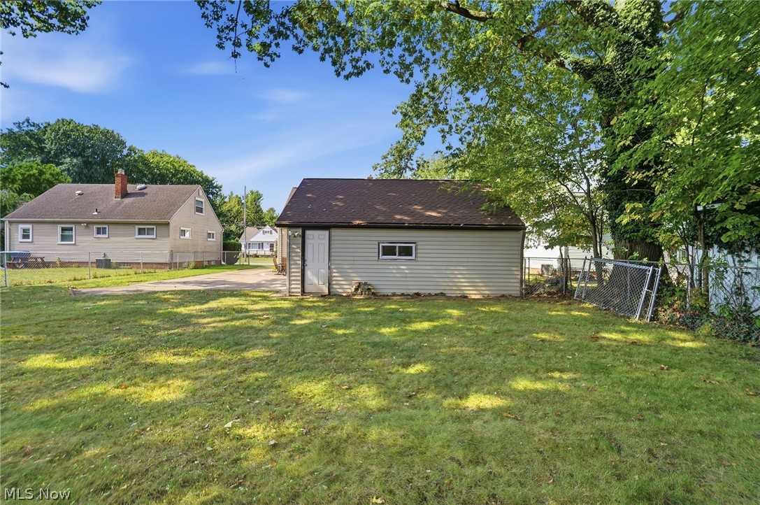 6211 Anita Drive Parma Heights OH 44130
