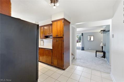 6211 Anita Drive Parma Heights OH 44130