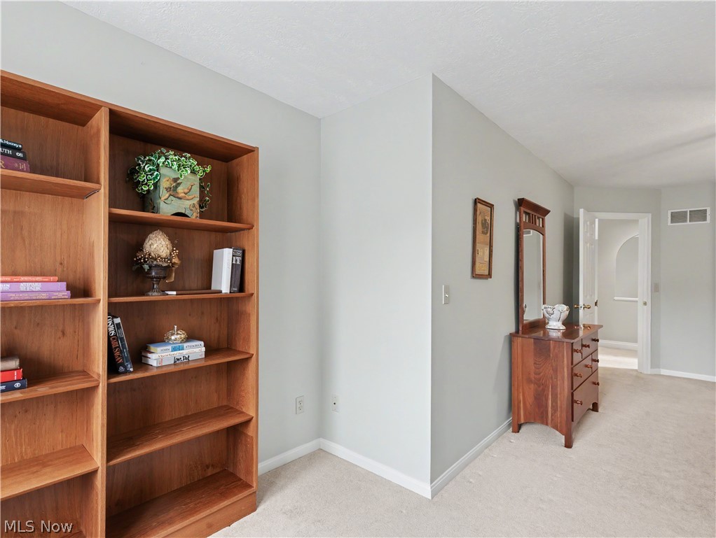 2039 Bent Creek Trail Cuyahoga Falls OH 44223