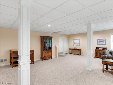 2039 Bent Creek Trail Cuyahoga Falls OH 44223