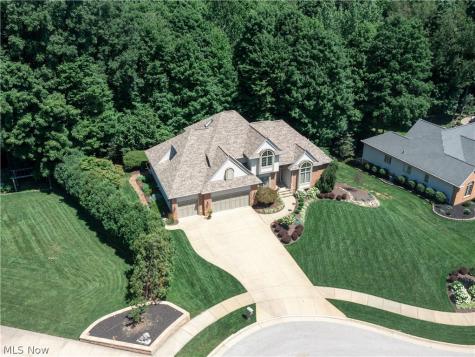 2039 Bent Creek Trail Cuyahoga Falls OH 44223