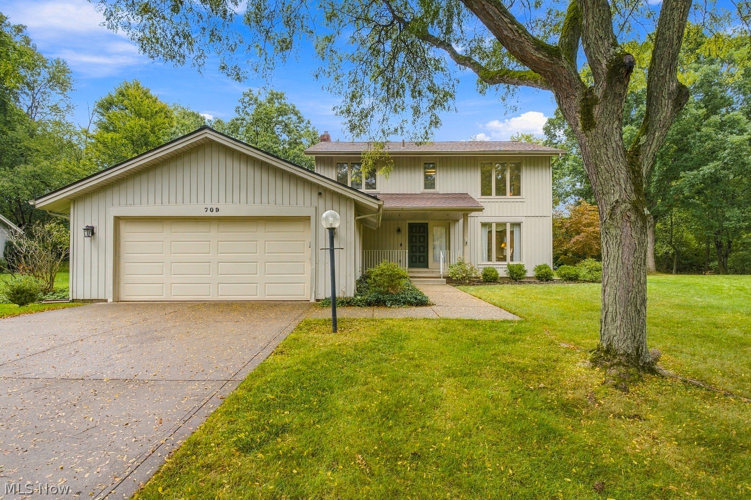 709 Fieldcrest Court Northfield OH 44067