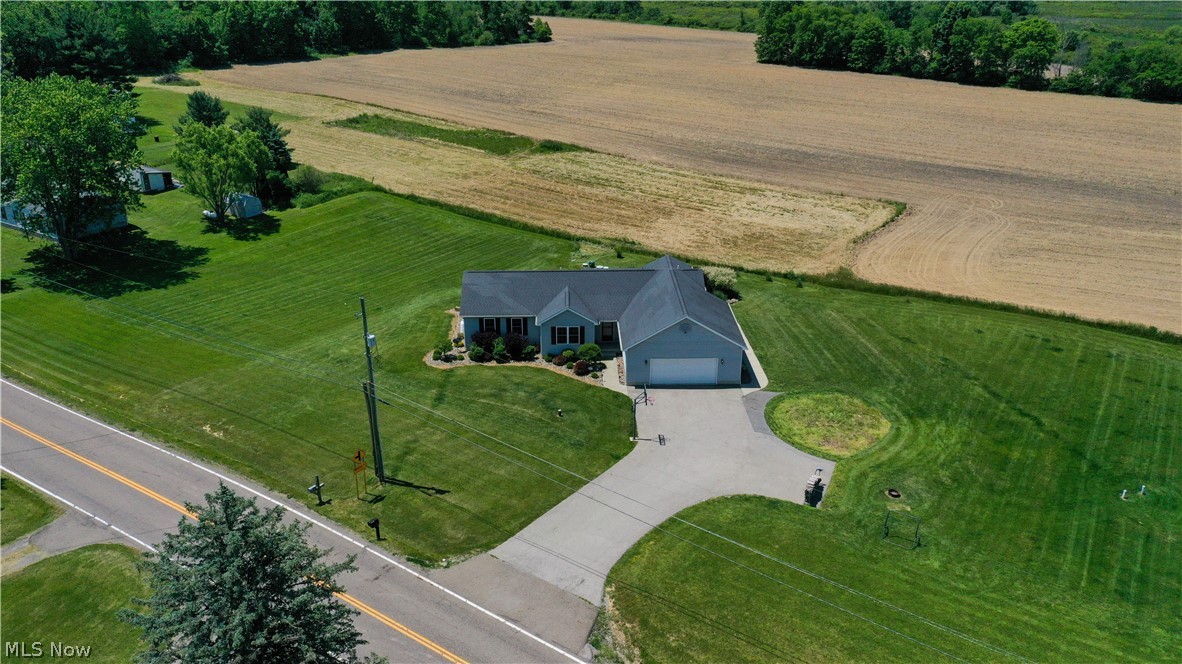 4909 Knox School Road Homeworth OH 44634