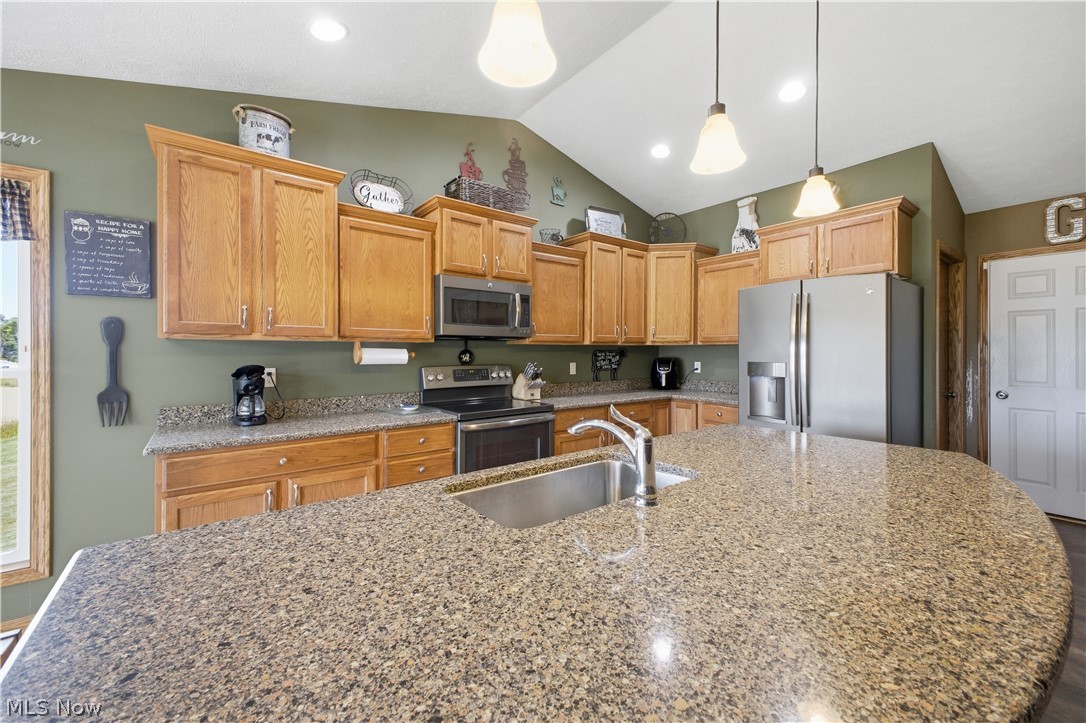 4909 Knox School Road Homeworth OH 44634