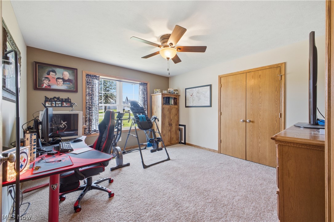 4909 Knox School Road Homeworth OH 44634