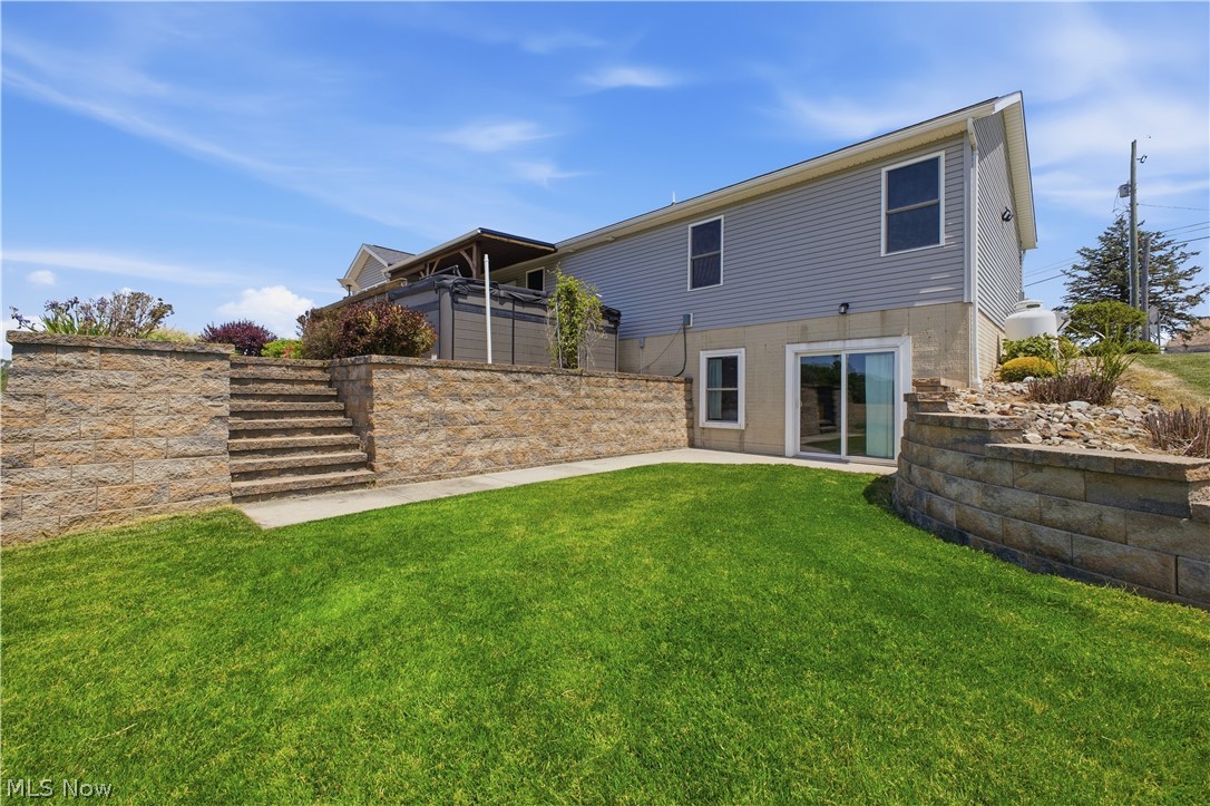 4909 Knox School Road Homeworth OH 44634