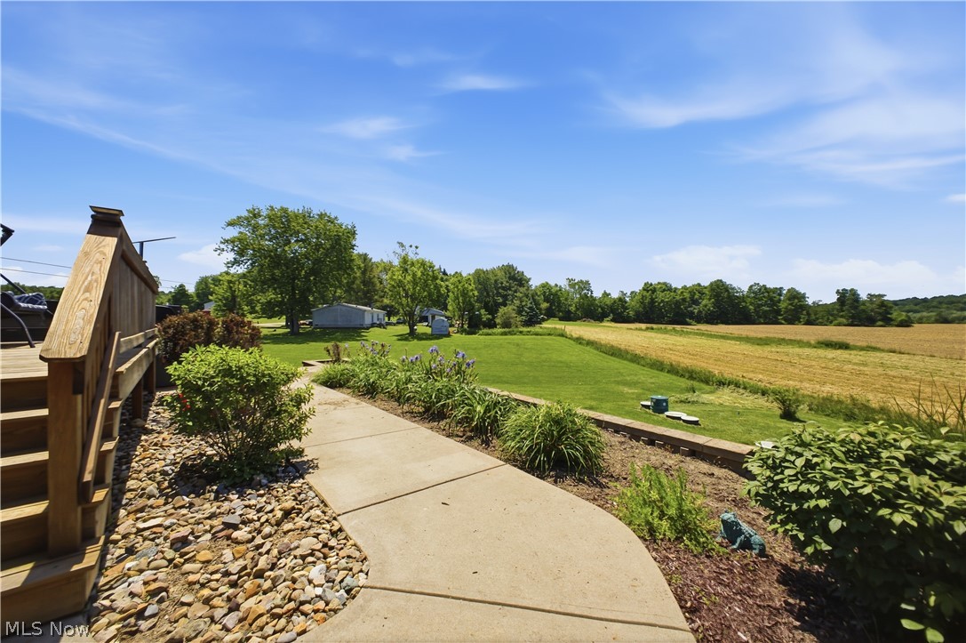 4909 Knox School Road Homeworth OH 44634