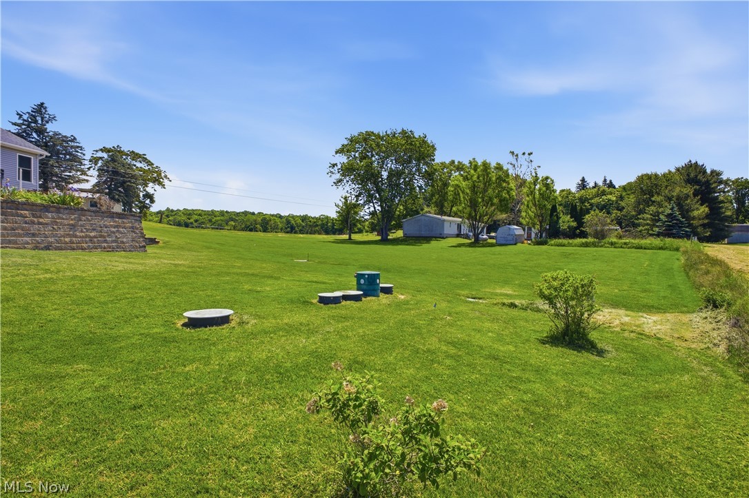 4909 Knox School Road Homeworth OH 44634