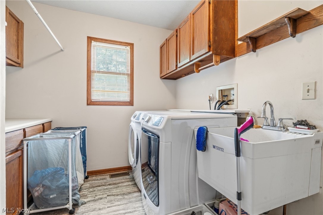 6385 Harbor Drive NW Canton OH 44718