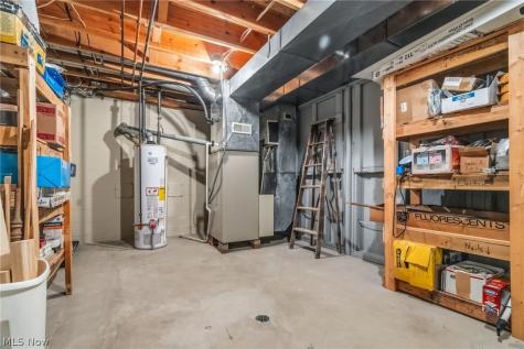 6385 Harbor Drive NW Canton OH 44718