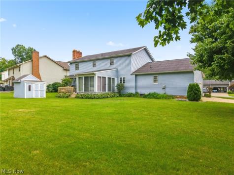 6385 Harbor Drive NW Canton OH 44718