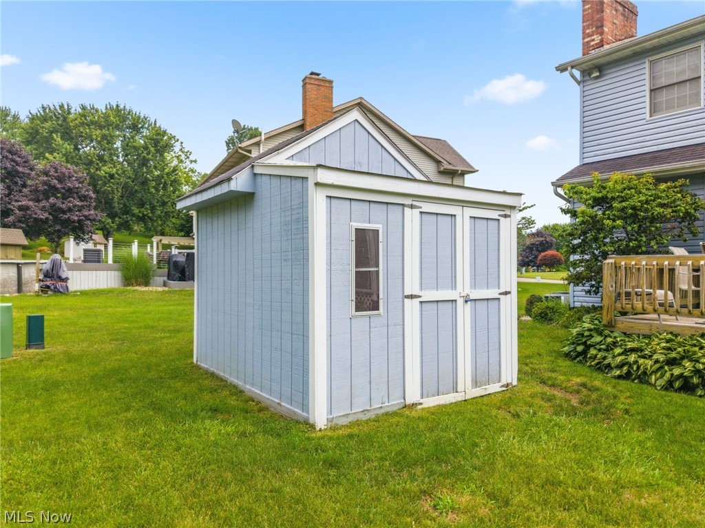 6385 Harbor Drive NW Canton OH 44718