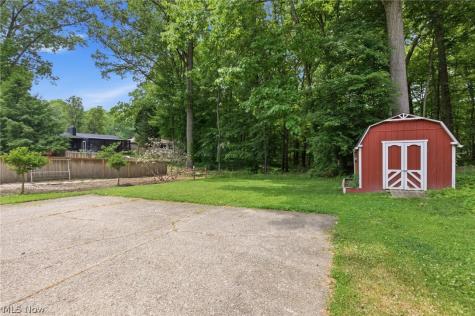858 Cliffside Drive Akron OH 44313