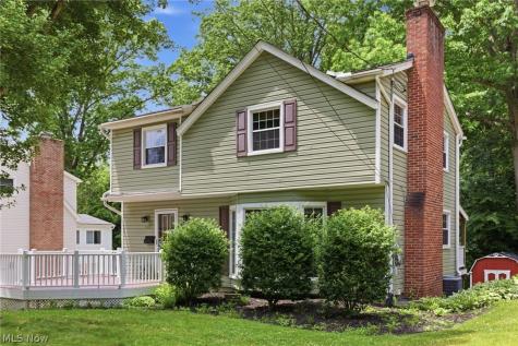 858 Cliffside Drive Akron OH 44313