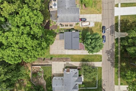 858 Cliffside Drive Akron OH 44313