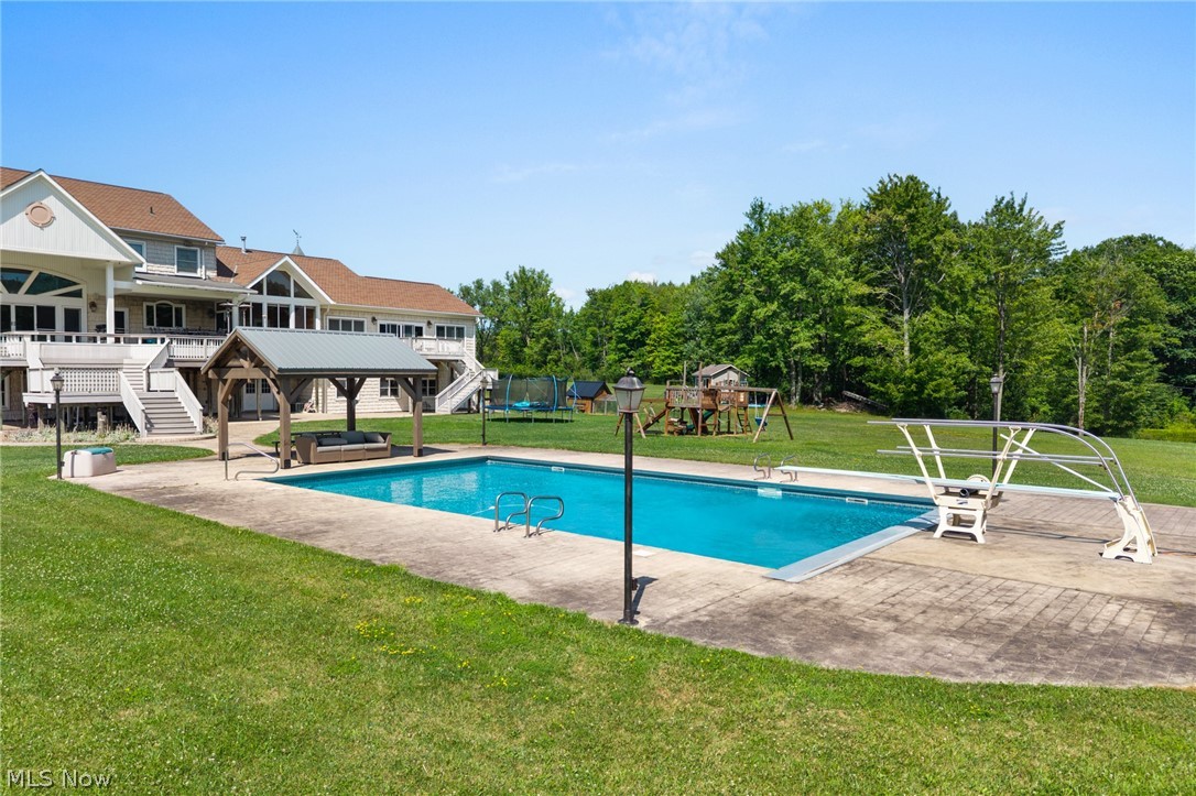 9419 Robinson Road Chardon OH 44024