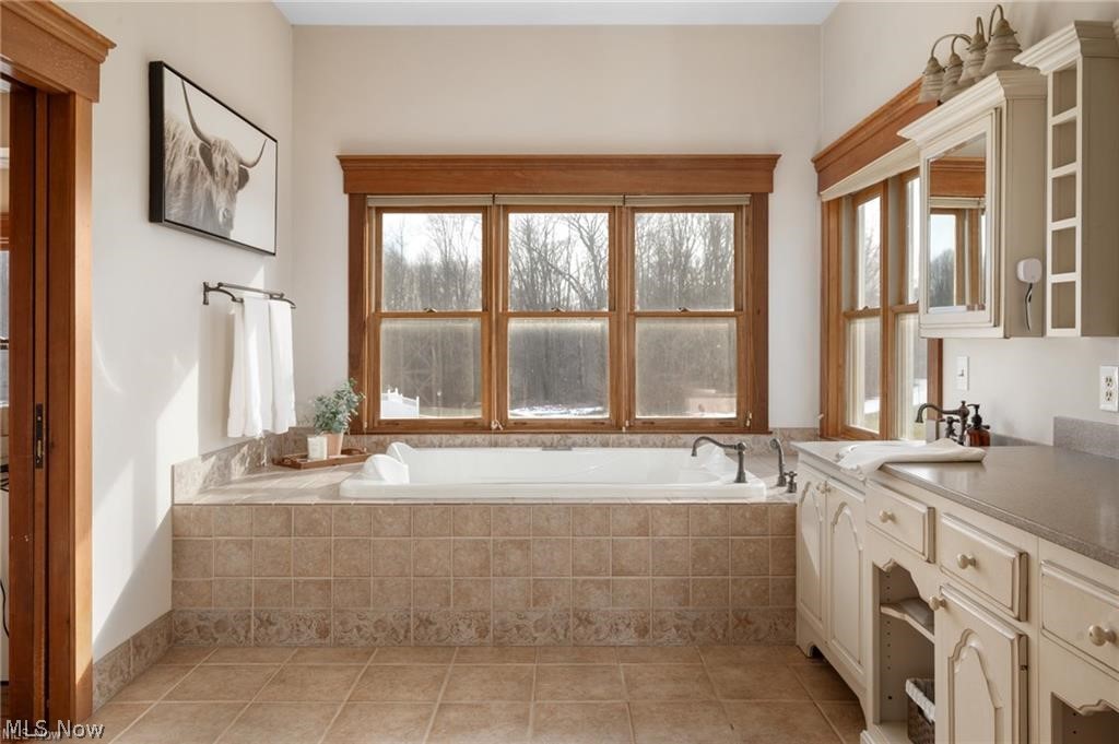 9419 Robinson Road Chardon OH 44024