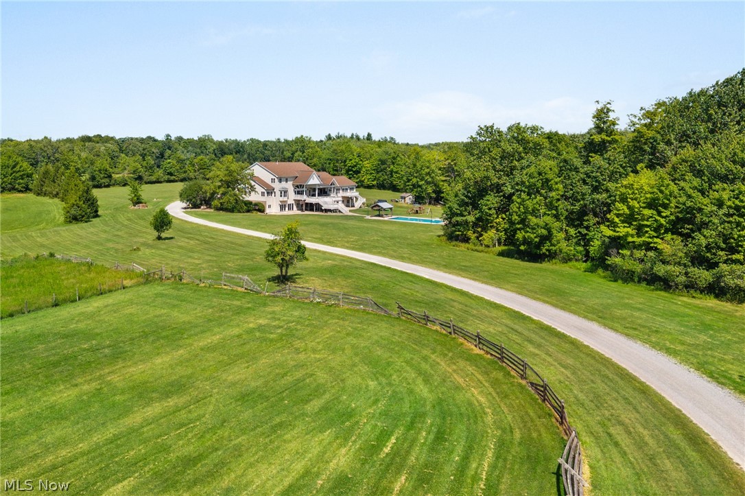 9419 Robinson Road Chardon OH 44024