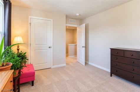 34329 Sylvia Drive Eastlake OH 44095