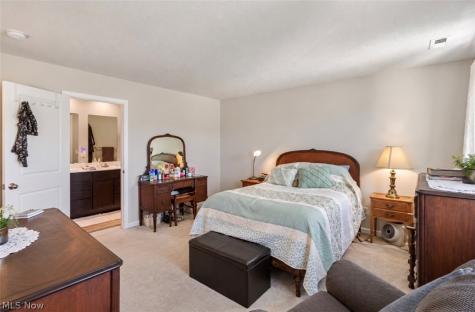 34329 Sylvia Drive Eastlake OH 44095