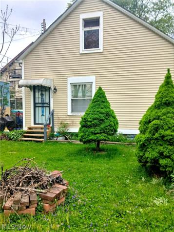3080 W 46th Street Cleveland OH 44102