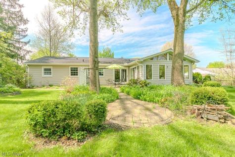 7761 Fairlawn Drive Mentor OH 44060