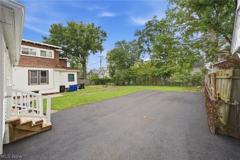 1441 W 114th Street Cleveland OH 44102