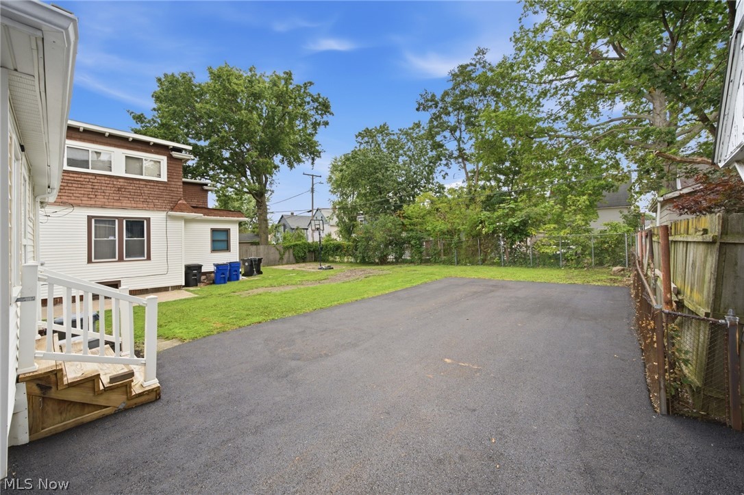 1441 W 114th Street Cleveland OH 44102
