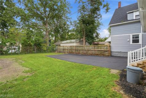 1441 W 114th Street Cleveland OH 44102