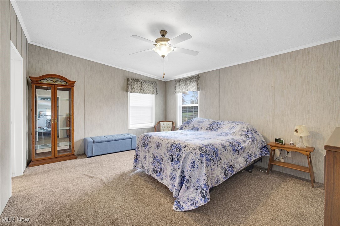 32 C Street SW Navarre OH 44662