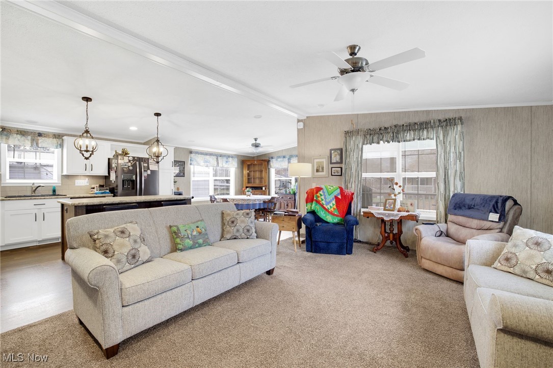 32 C Street SW Navarre OH 44662