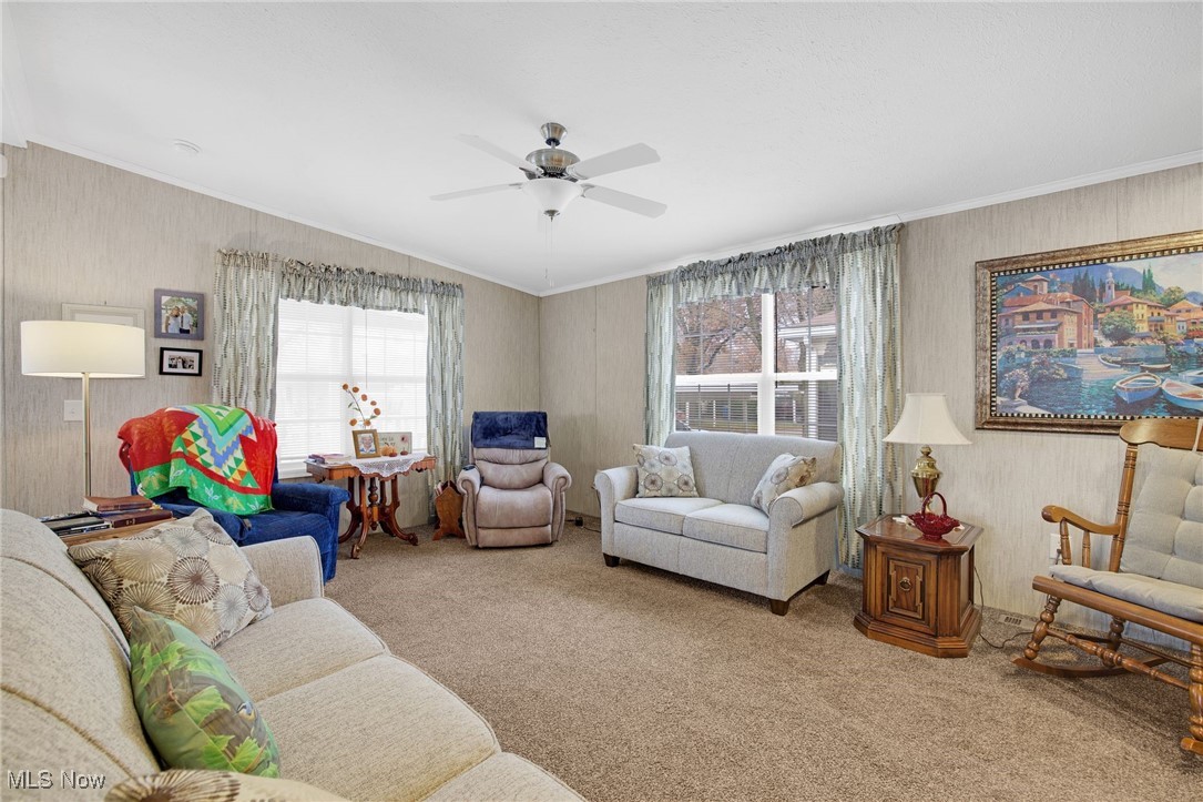 32 C Street SW Navarre OH 44662