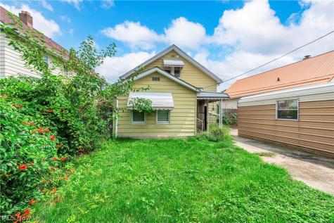 3810 Highland Road Cleveland OH 44111