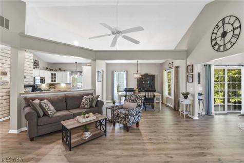 39282 Camelot Way Avon OH 44011