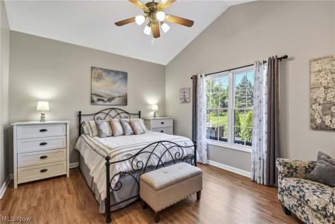 39282 Camelot Way Avon OH 44011