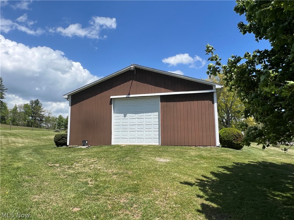 1099 Steubenville Road SE Carrollton OH 44615