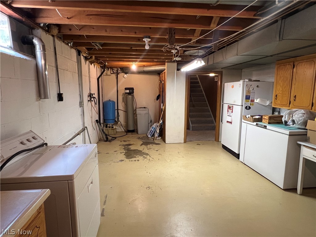 1099 Steubenville Road SE Carrollton OH 44615