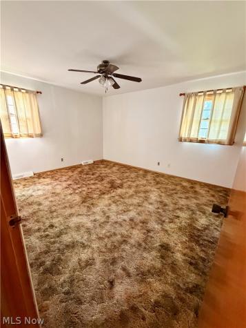 1754 Sunview Road Lyndhurst OH 44124