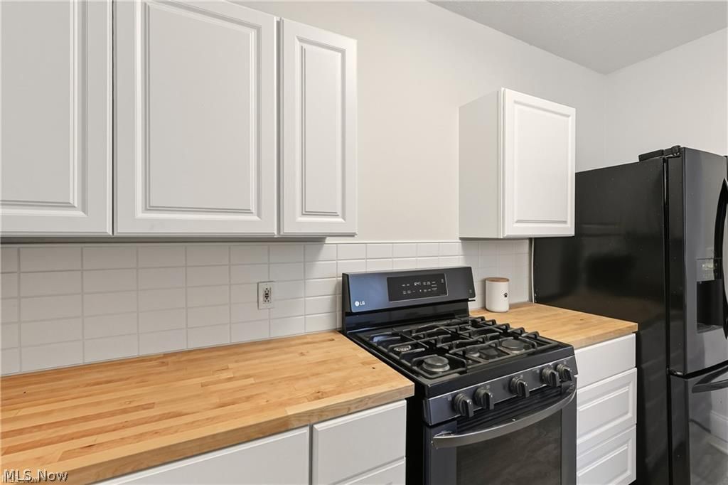 1341 Beach Avenue Lakewood OH 44107