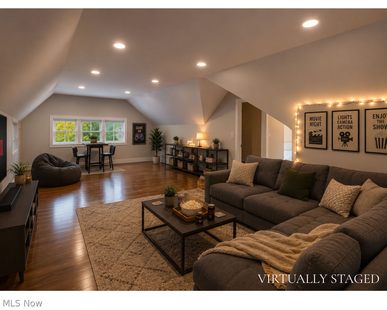 1341 Beach Avenue Lakewood OH 44107