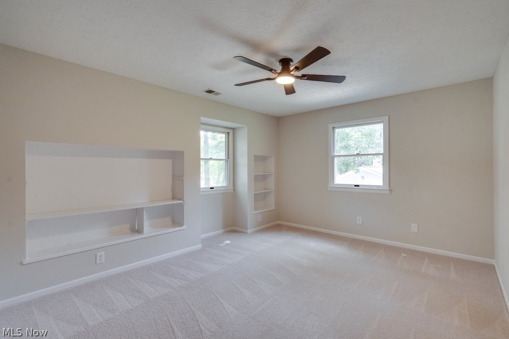7144 Fairacres Avenue North Ridgeville OH 44039