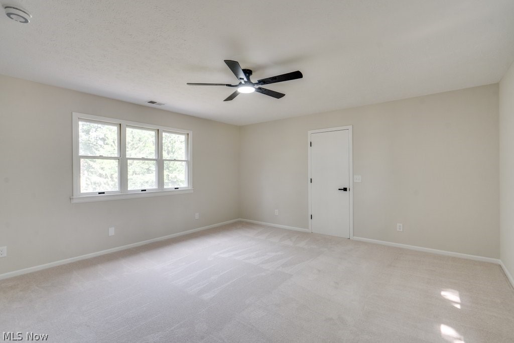 7144 Fairacres Avenue North Ridgeville OH 44039