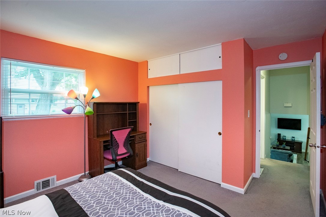 6526 Stonecrest Drive Brook Park OH 44142