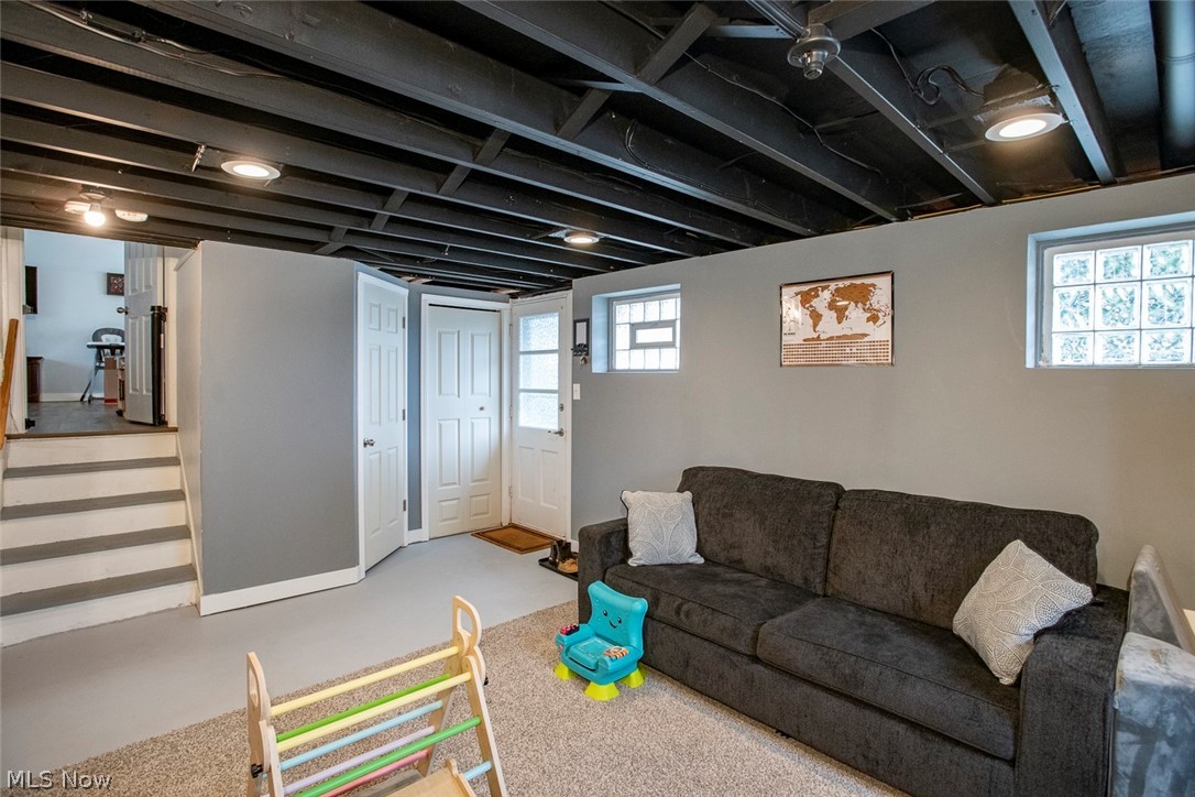 6526 Stonecrest Drive Brook Park OH 44142