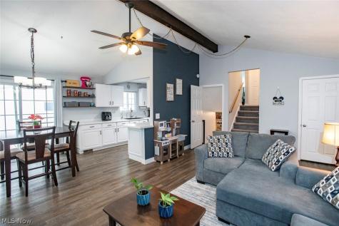 6526 Stonecrest Drive Brook Park OH 44142