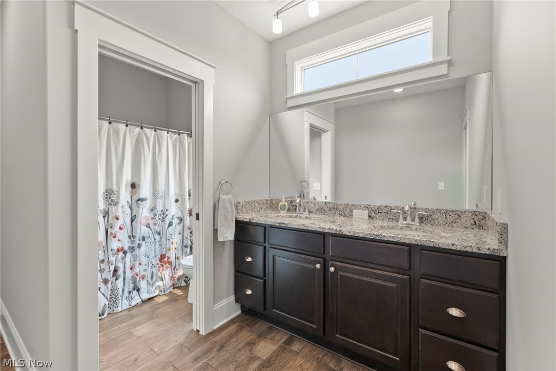 2367 Hearth Hill Lane Wadsworth OH 44281