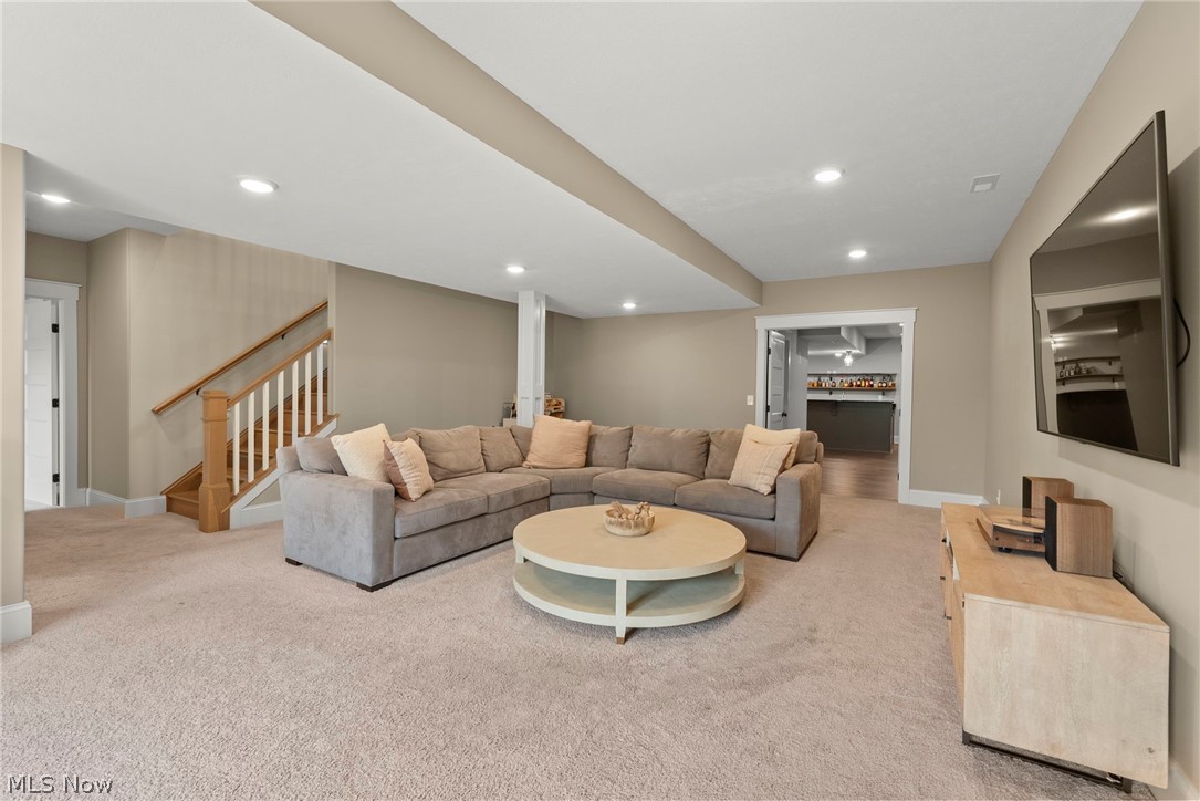 2367 Hearth Hill Lane Wadsworth OH 44281