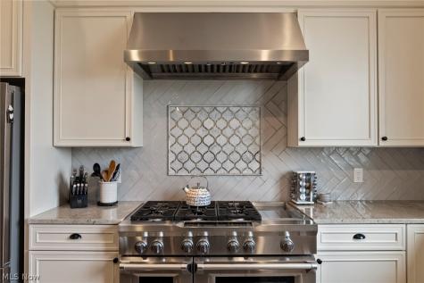 2367 Hearth Hill Lane Wadsworth OH 44281