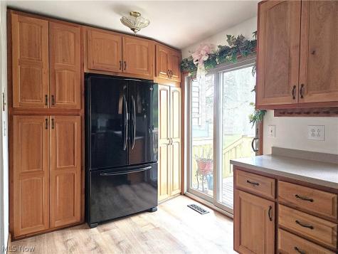 101 Beachwood Lane Seville OH 44273